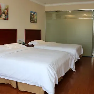 格林豪泰海南省三亚市春园海鲜广场快捷酒店 酒店