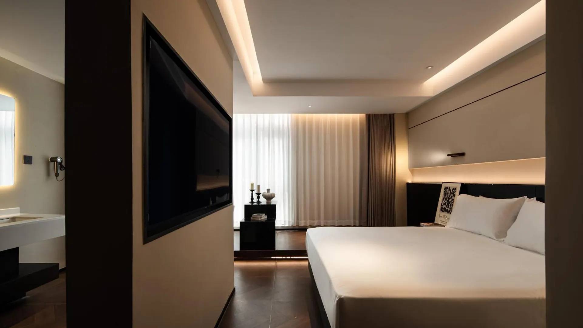 See You Soon At The Ritz Rose Summer Hotel Sanya