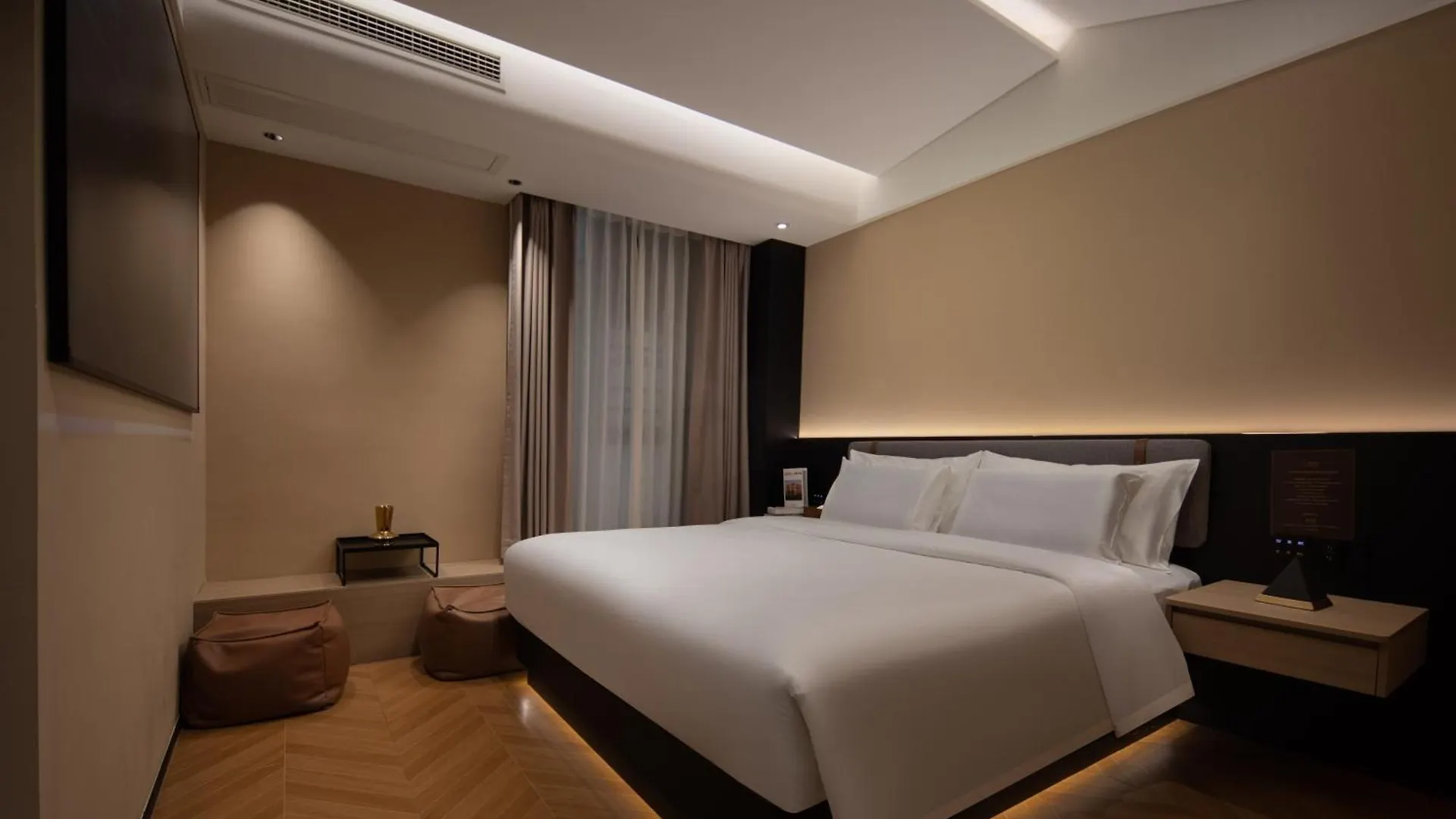 See You Soon At The Ritz Rose Summer Hotel Sanya
