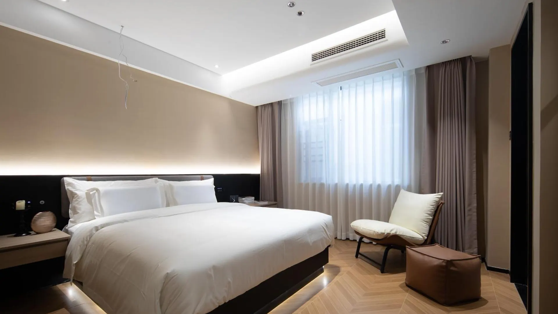 See You Soon At The Ritz Rose Summer Hotel Sanya